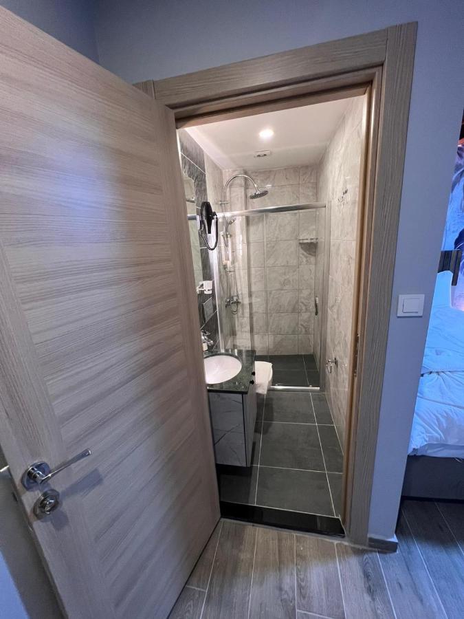 Mudem Boutique Hotel Istanbul Bagian luar foto